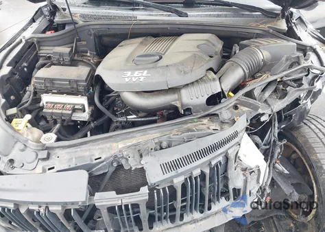 2013 Jeep Grand Cherokee Laredo из США, поврежденный, VIN 1C4RJFAG0DC615445